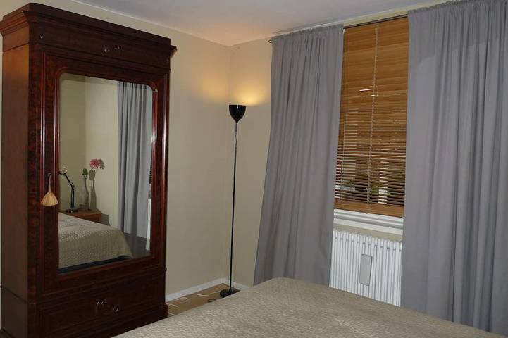 Ferienwohnung für 2 Personen, mit Terrasse in Düsseldorf - 2