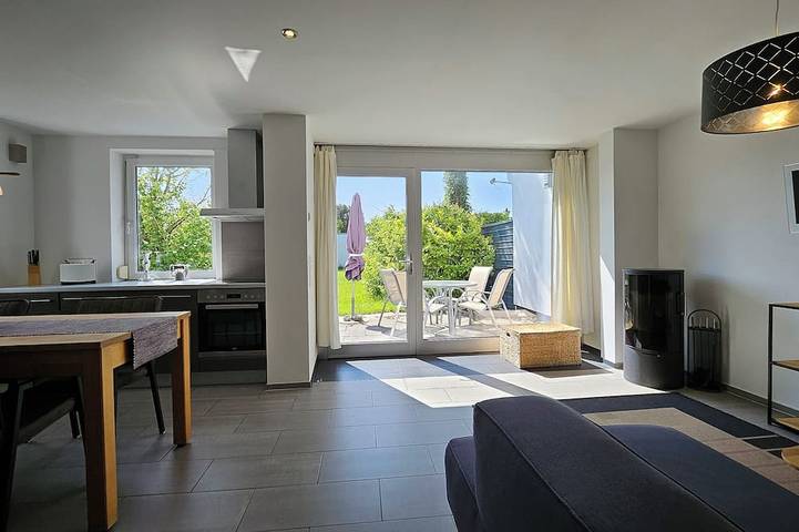 Ferienhaus für 4 Personen, mit Garten und Terrasse