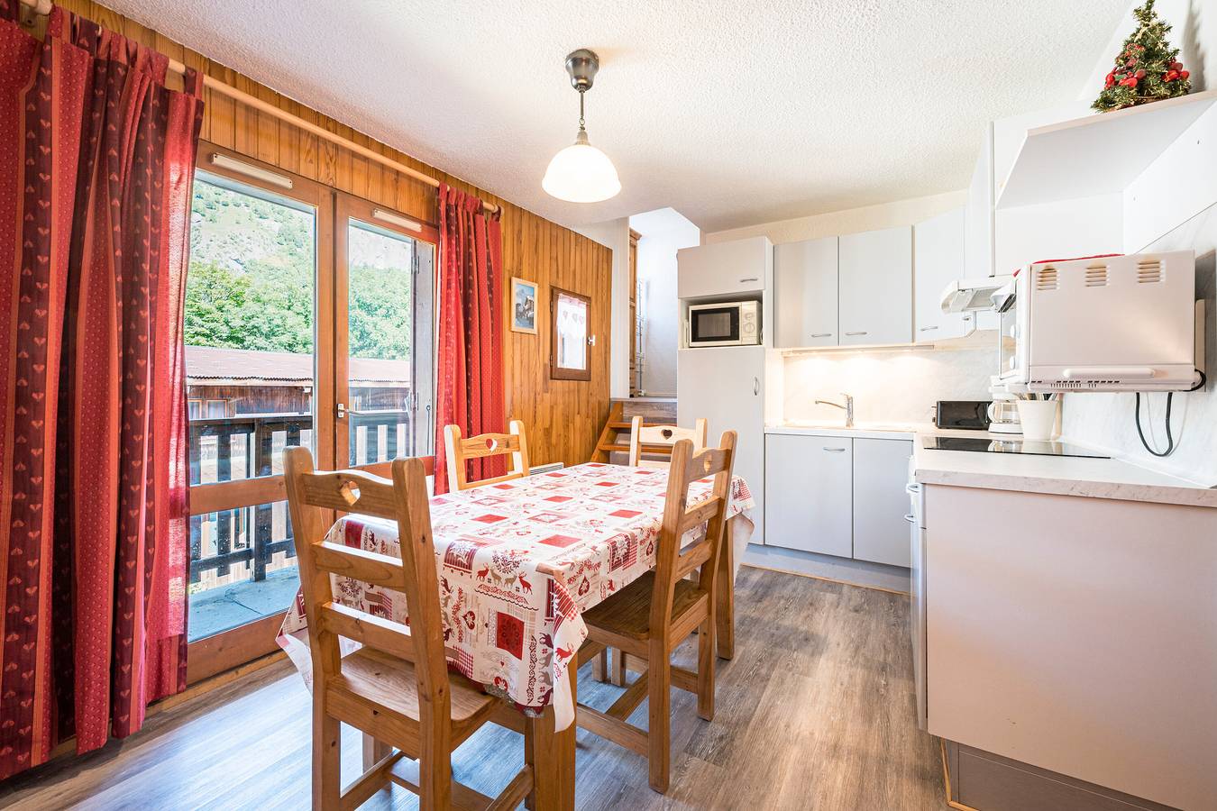 Ganze Wohnung, Apartment 'Les Bergers 71' mit Bergblick und Balkon in Valloire, Region Saint-Jean-de-Maurienne