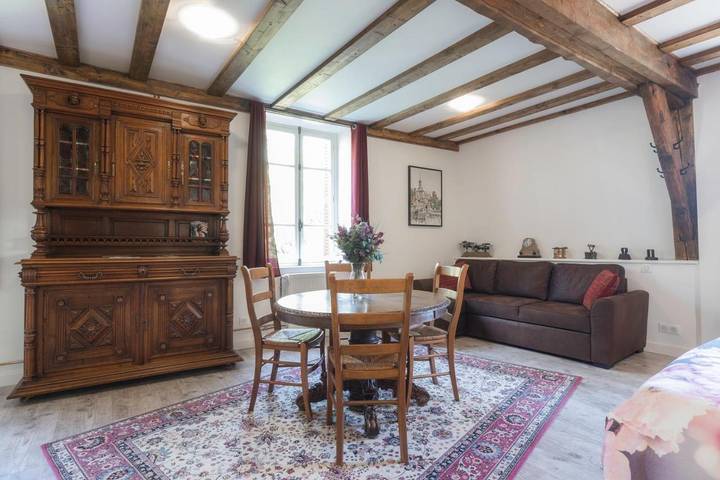 Chambre d’hôte pour 3 personnes, avec terrasse ainsi que vue et jardin à Besse-et-Saint-Anastaise - 2