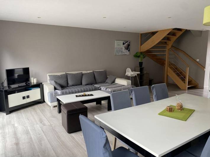 Location de vacances pour 8 personnes, avec jardin et jacuzzi dans Parc Bagatelle - 3