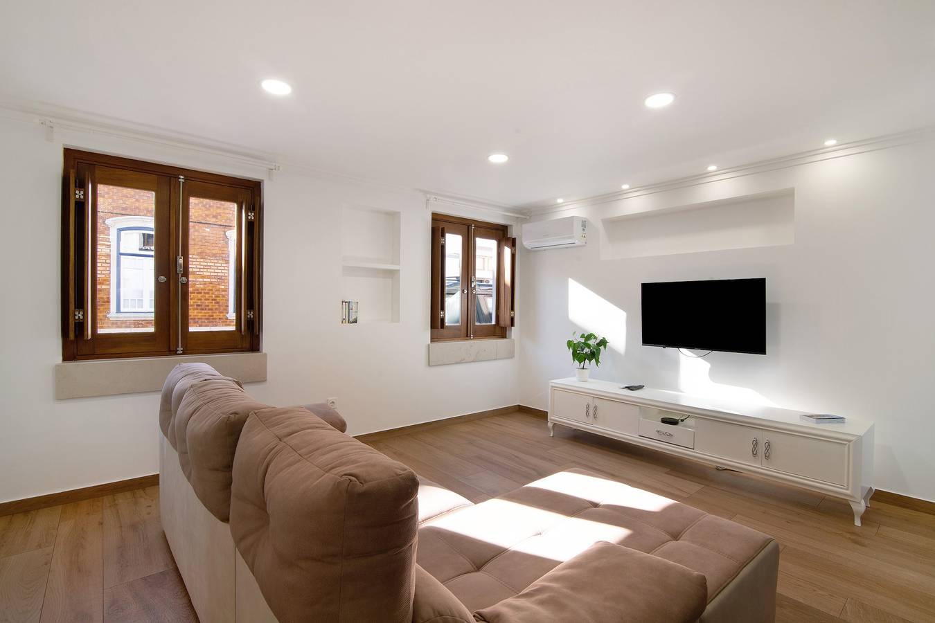 Casa vacanze 'Casa do Marquês' con terrazza, Wi-Fi & A/C in Vila Real de Santo António, Distretto di Faro