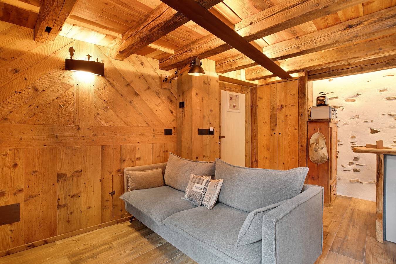 Chalet 'Lo Pailler De Mamma e Pappa' con vista sulle montagne, terrazza privata, Wi-Fi e Bagno Turco in Maisonnasse (Valsavarenche), Valsavarenche