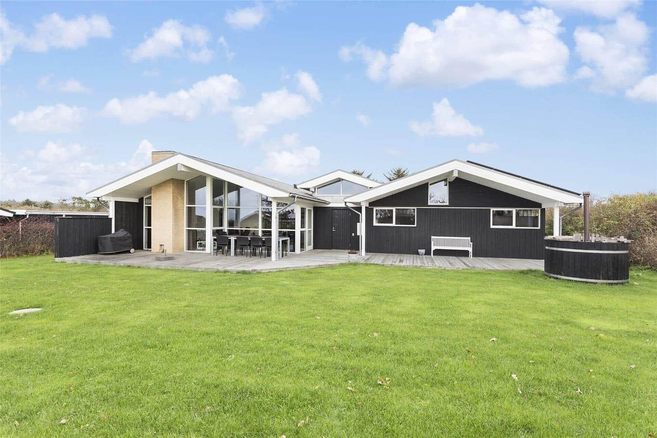 Lf237 Vestervig - Hannesvej 19 in Kærgården, Limfjord in Nordjütland