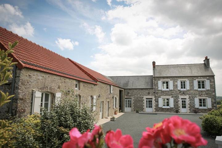 Location de vacances pour 6 personnes, avec vue et jardin à Crasville - 2