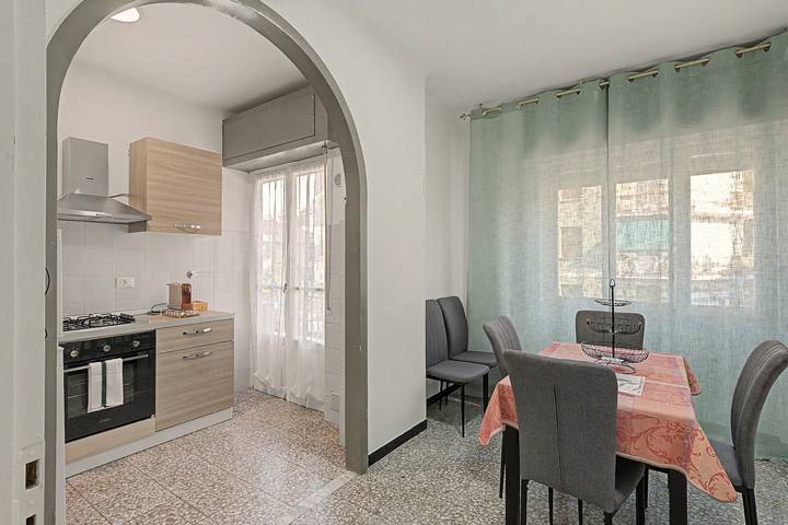 Ganze Wohnung, Ferienwohnung 'Casa Diana 2K' mit Balkon, WLAN und Klimaanlage in Ventimiglia (Stadt), Ventimiglia