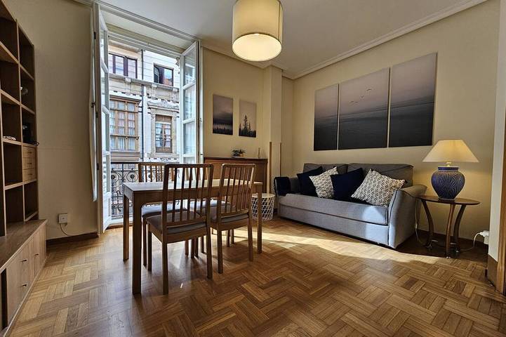 Ferienwohnung für 4 Personen, mit Balkon - 1