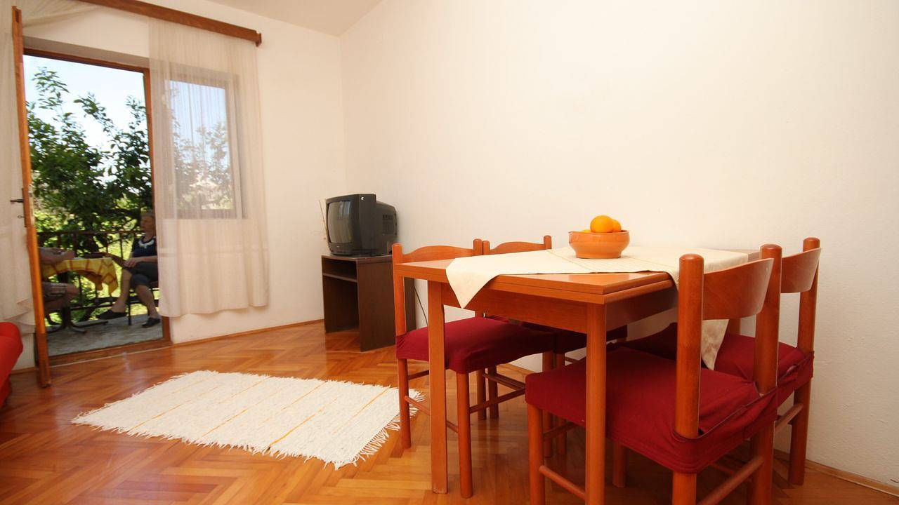 Ganze Ferienwohnung, Ferienwohnung für 2 Personen (34 m²) in Jelsa in Jelsa, Hvar
