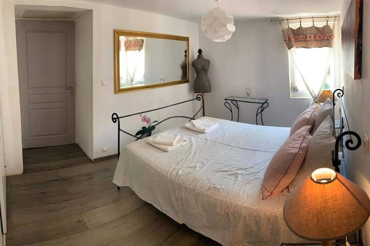 Gîte pour 4 personnes, avec vue et terrasse à Beaumes-de-Venise - 4