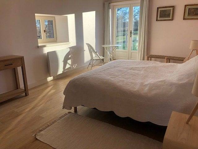 Gîte pour 8 personnes, avec terrasse et jardin à Esse