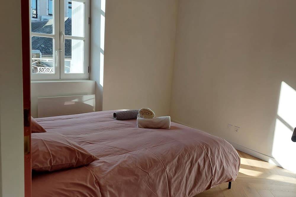 Entire apartment, Le Gally 40m2 Heart of town with garage! in Rodez, Massif Central