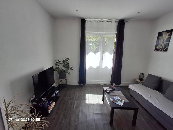 Gîte pour 5 personnes, avec terrasse à Lurs