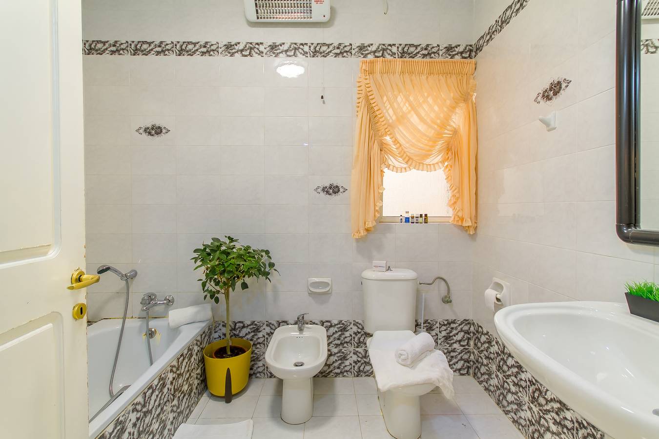 Swieqistay room5 shared bath - Paceville in San Giljan, Isla de Malta
