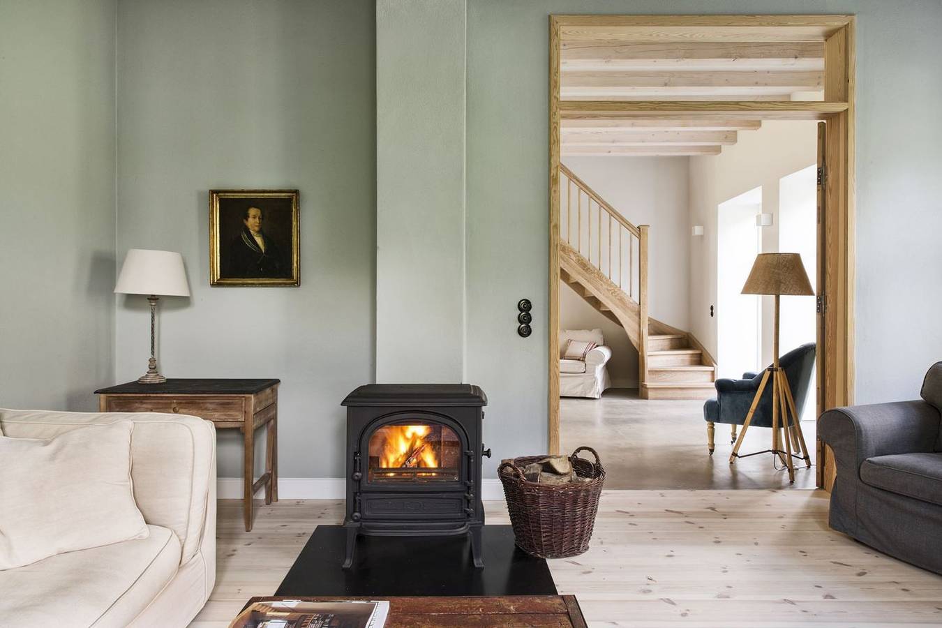 Großzügiges Landhaus in Ostseenähe mit großem Garten, Ofen und Sauna in Geltinger Birk, Pommerby