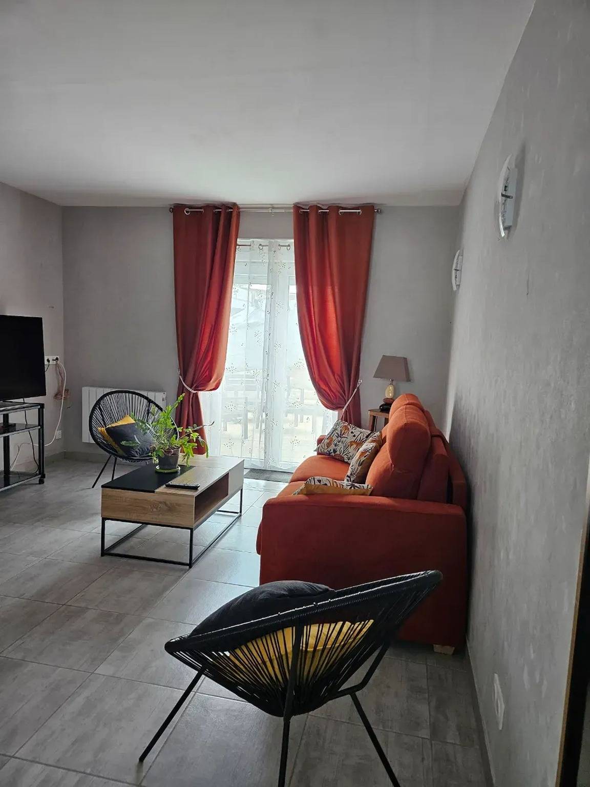 Casa acogedora en Grossouvre 90 m² jardín in Grossouvre, Saint-Amand-Montrond