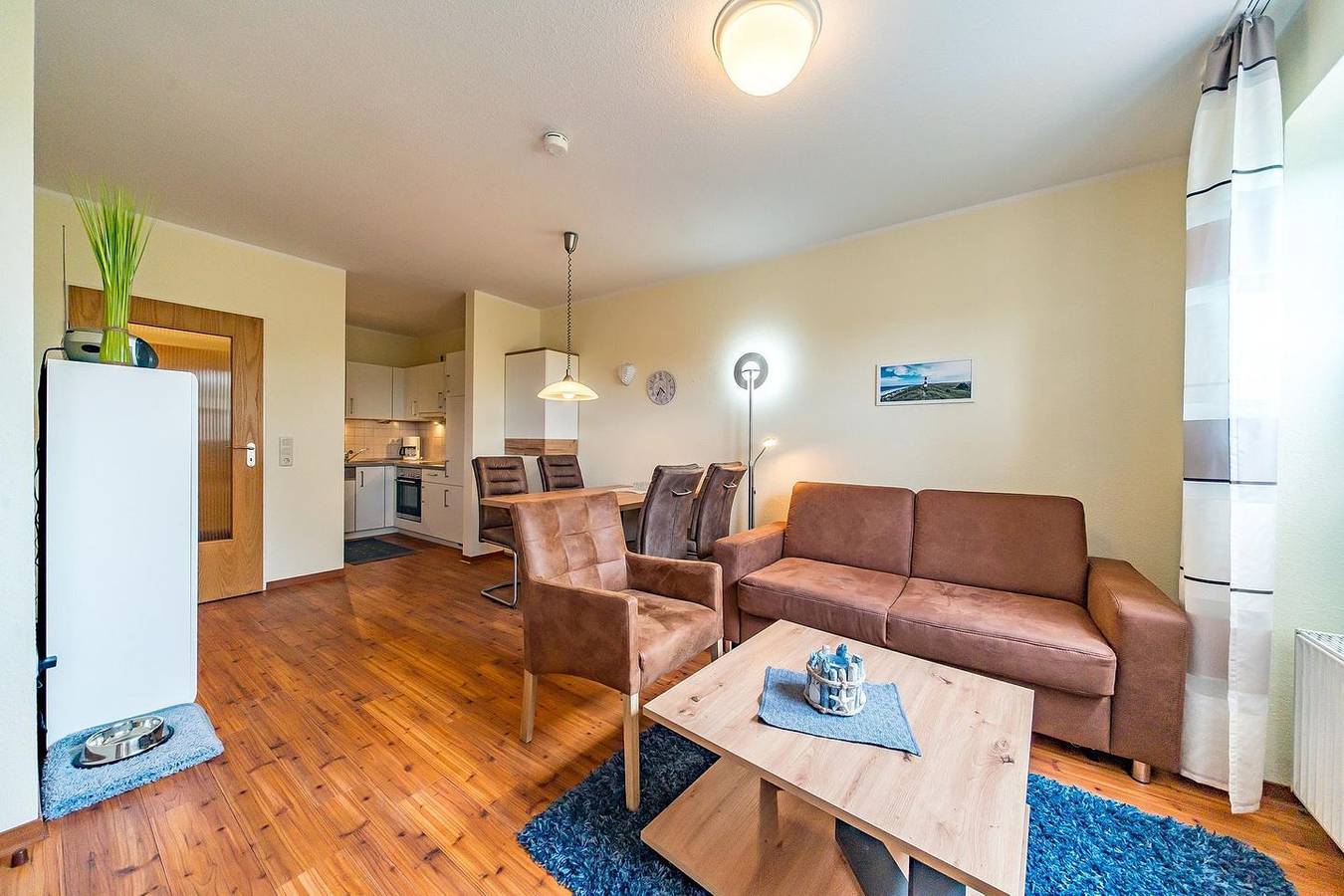 Ganze Wohnung, Hundefreundliche Ferienwohnung mit Wlan und Balkon in Deichlage an der Nordsee in Wangerland, Südliche Nordseeküste