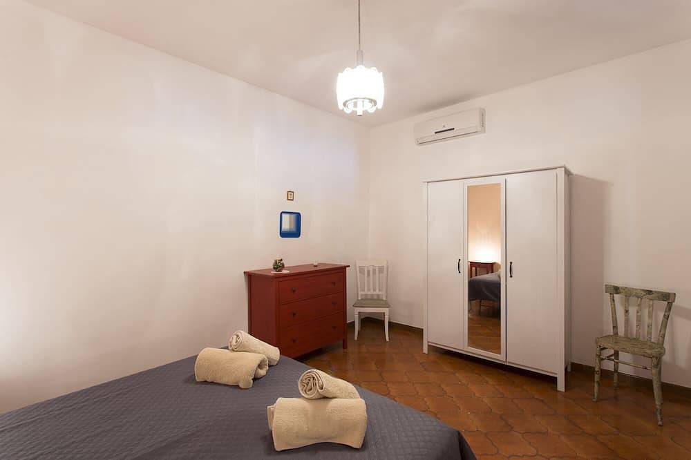 Casa Iolanda nel cuore di donnalucata in Scicli, Provincia di Ragusa