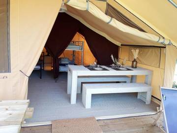 Camping pour 4 Personnes dans Vendoire, Périgord Vert, Photo 4