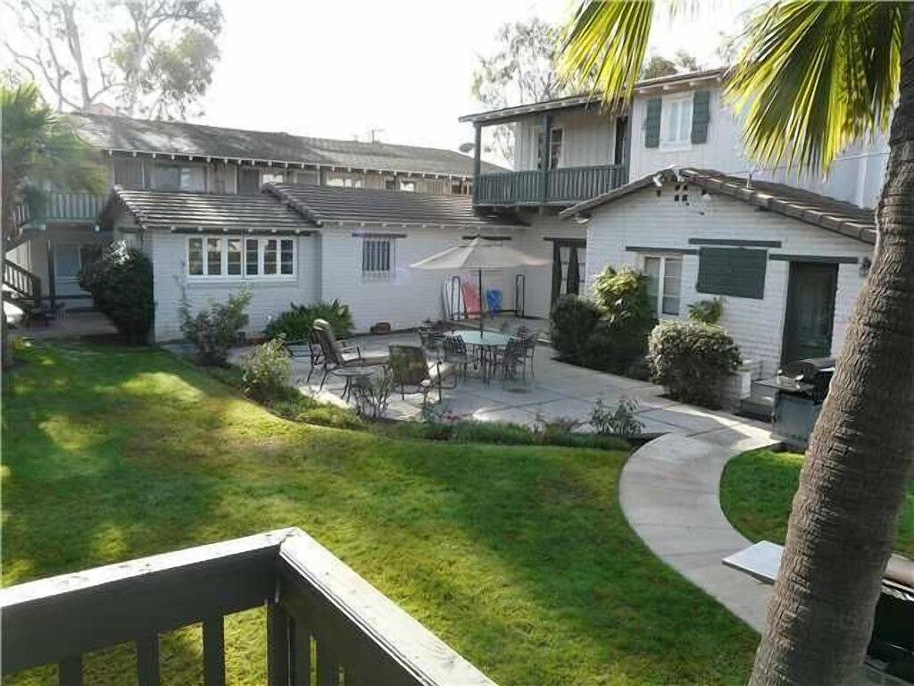 Ganze Wohnung, Light And Bright Beach Retreat in Carlsbad, San Diego County