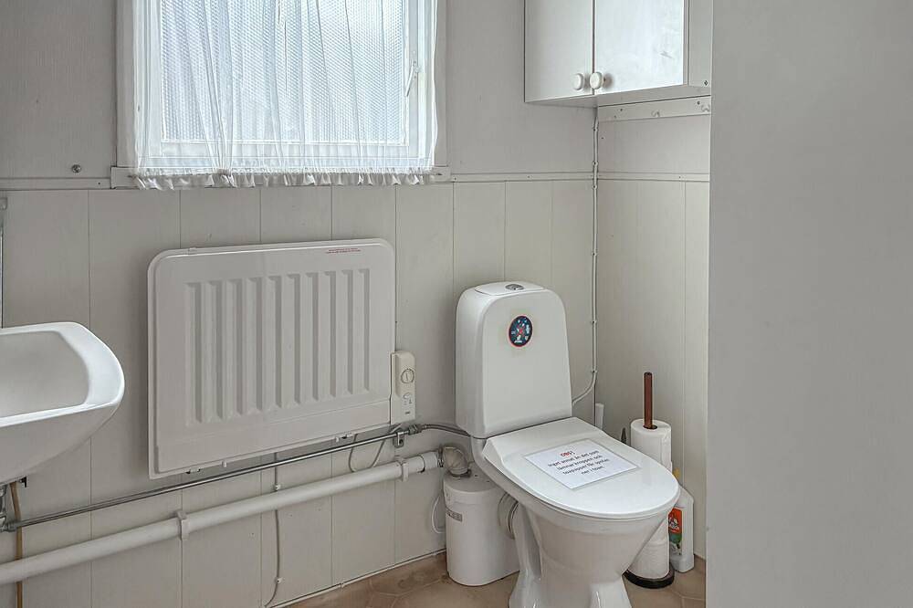 Awesome home in Vibble with Wifi in Vibble, Visby