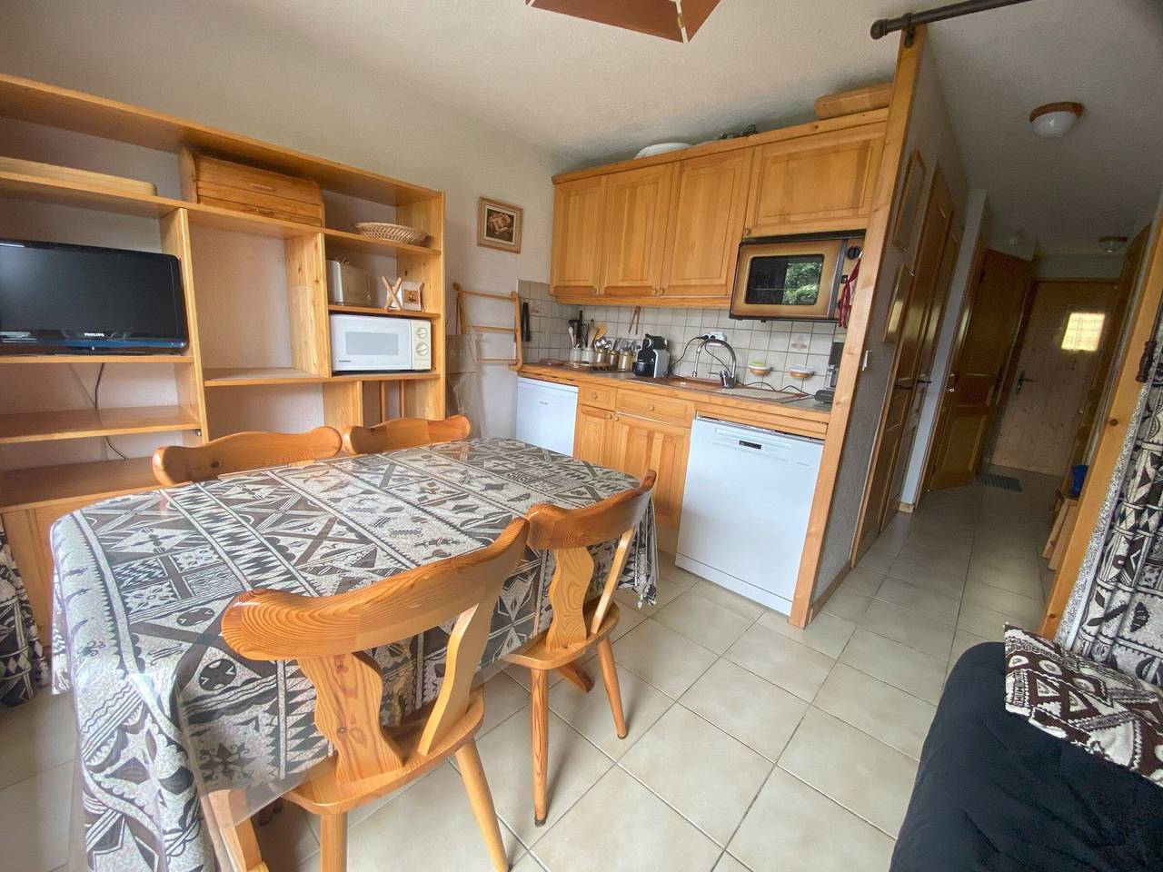 Ganze Wohnung, Wohnung 4 Pers, ski-in-out, Balkon, Garage und Wifi in Station de Morillon, Grand Massif