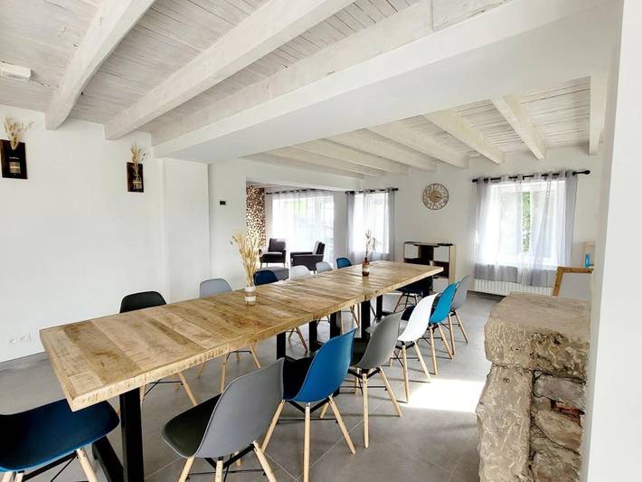 Ferienhaus für 14 Personen, mit Whirlpool und Terrasse sowie Garten und Sauna
