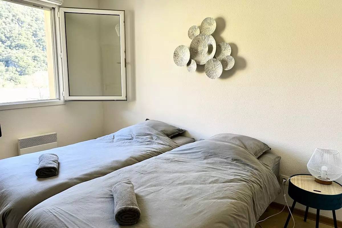 Apartamento entero, Apartamentos para 5 personas in Avène, Región de Lodève
