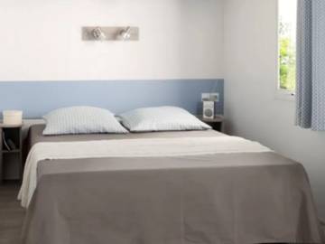 Camping pour 6 Personnes dans Sandrans, Région de Bourg-en-Bresse, Photo 2