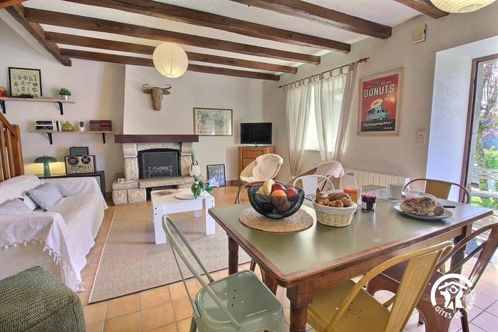 Gîte pour 6 personnes, avec Terrasse et Jardin à Pluvigner