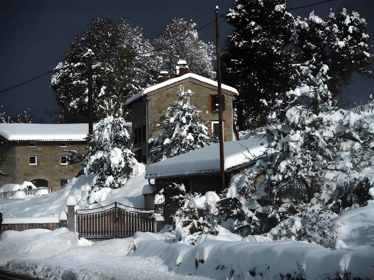 Gîte "au pas de l'âne" in Saint-Genest-Malifaux, Parc Naturel Régional du Pilat