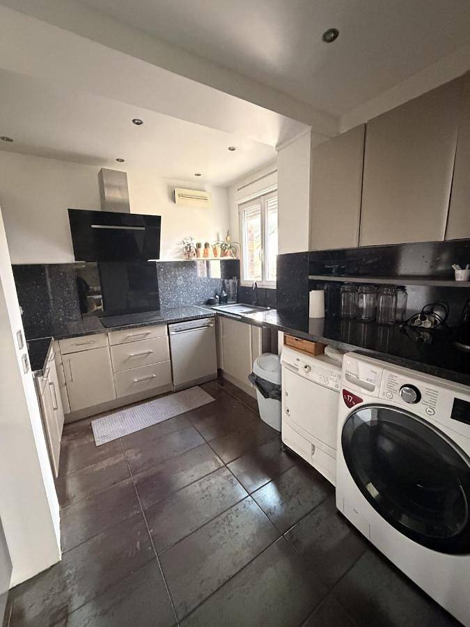 Location de vacances pour 8 personnes, avec jardin à Boissy-Saint-Léger - 4