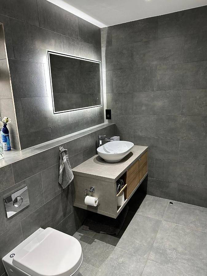 Holiday home for 6 people, with garden, child-friendly in Hounslow