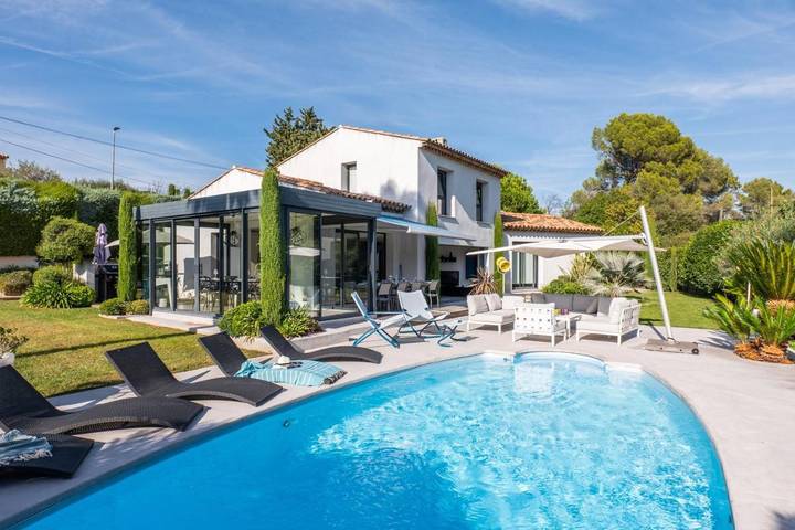 Villa pour 7 personnes, avec piscine ainsi que jardin et terrasse à Biot - 2