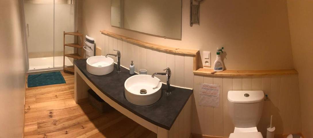 Location de vacances pour 6 personnes, avec piscine ainsi que jardin et vue, adapté aux familles à Beaulieu-sur-Dordogne - 2