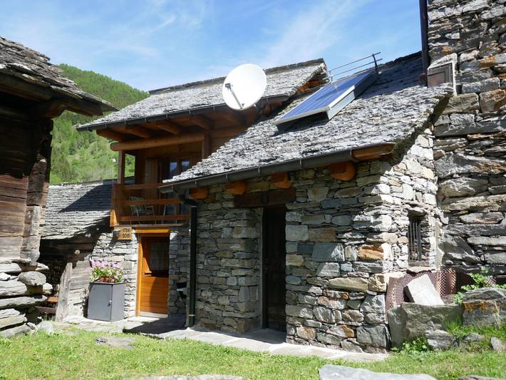 Rustico Nurell in Pontirone, Serravalle