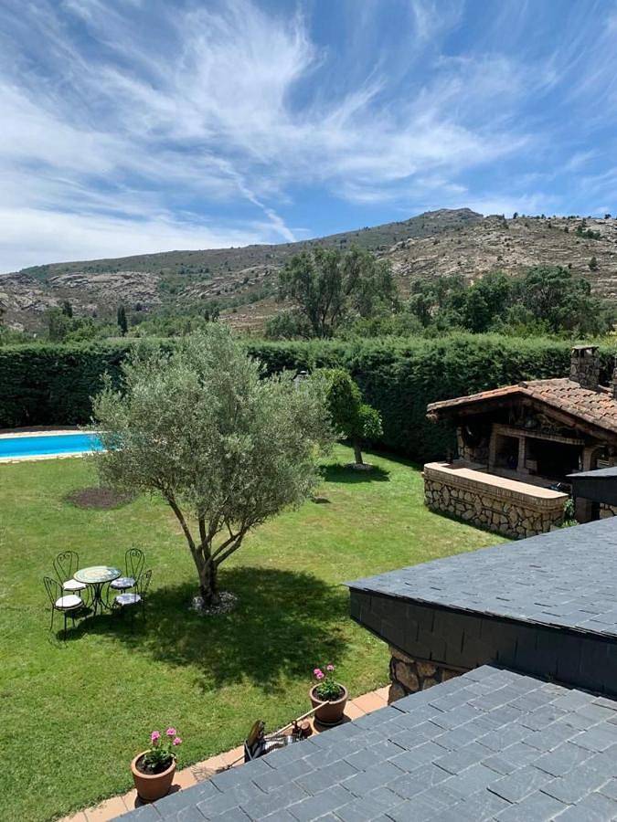 Chalet in Bustarviejo, Provincia de Madrid