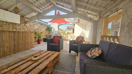Gîte pour 2 personnes, avec terrasse à Montmeyran