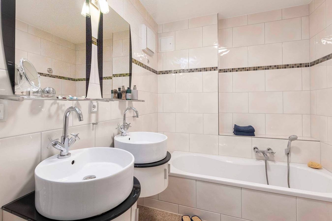 Appartement entier, Fewo frische Brise - Fireplace, Sauna, Sea View in Sassnitz, Parc national Jasmund