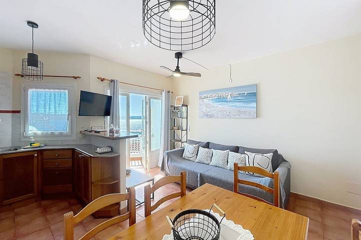 Entire apartment, F76. Sea views in Fornells! in Fornells, Es Mercadal