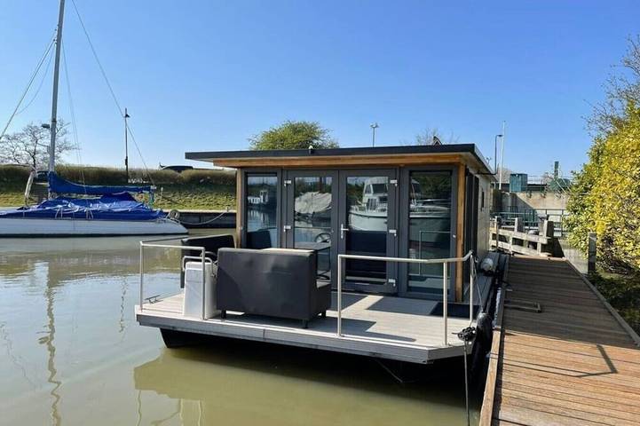 Hausboot für 4 Personen, mit Balkon - 1