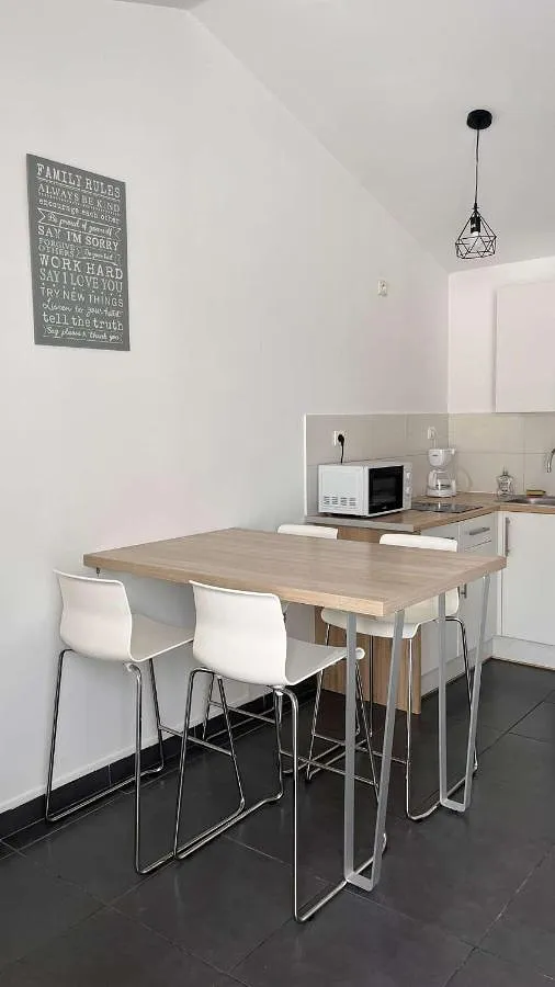 Ferienwohnung für 4 Personen, mit Terrasse und Garten - 1
