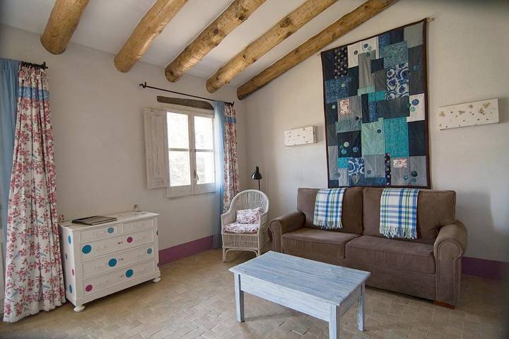Casa rural para 3 personas, con piscina además de jardín y vistas, Se admiten mascotas en Priorat - 3
