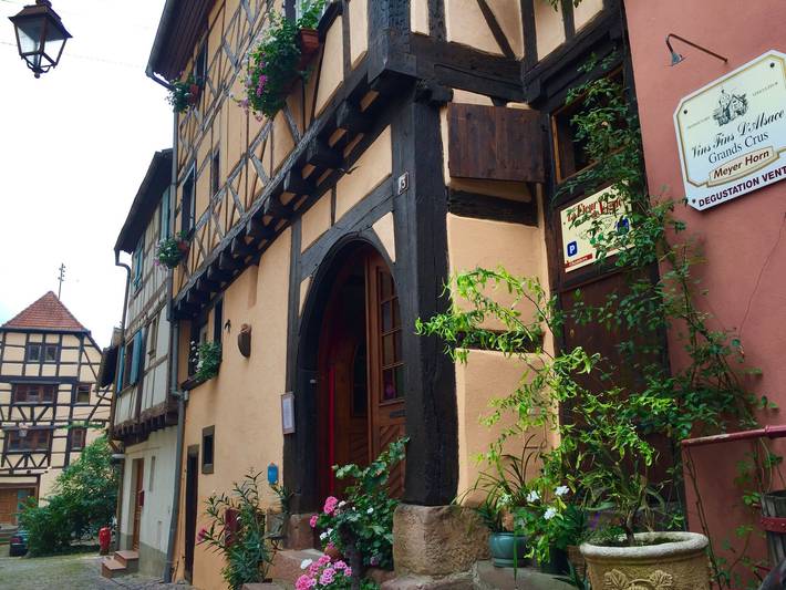 Ferienwohnung für 2 Personen, mit Terrasse in Riquewihr