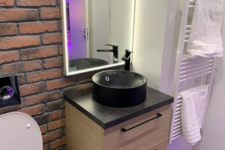 Appartement entier, Appartement Sauna & Spa - Nahleo Industriel in Dole, Jura