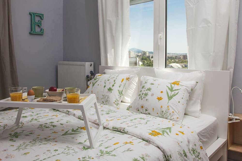 Entire apartment, Sunny & Happy Apartment Historic Center in Thessaloniki region