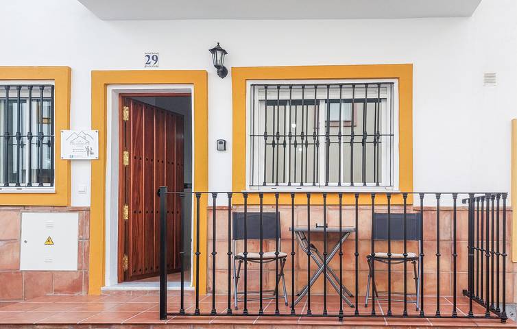 Casa rural para 6 personas, con piscina y jardín en Benaoján - 2