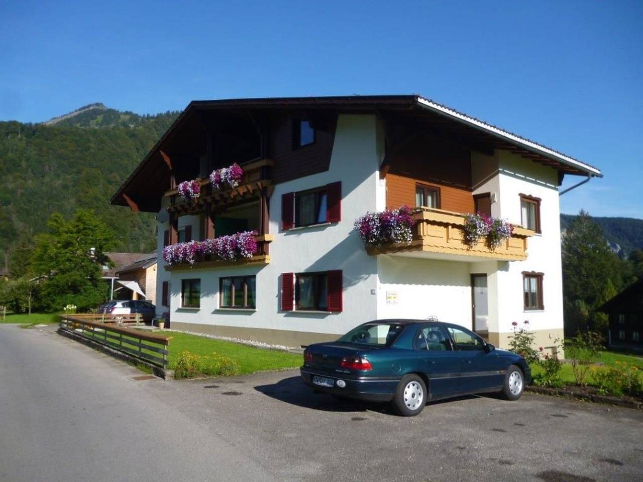 Ganze Ferienwohnung, Gästehaus Puchmayr Manuela - Doppelzimmer Nr. 4 in Mellau, Bregenzerwald
