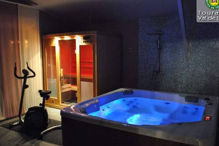 Gîte pour 6 personnes, avec sauna et jardin