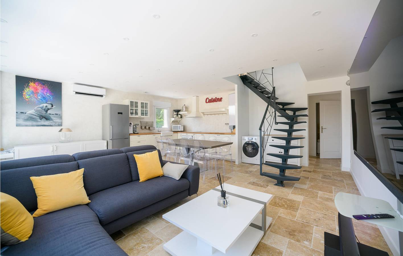 Strandnahe Zuflucht: 130qm, Parkplatz, TV, Pool, Internet in Fondettes, Tours und Umgebung