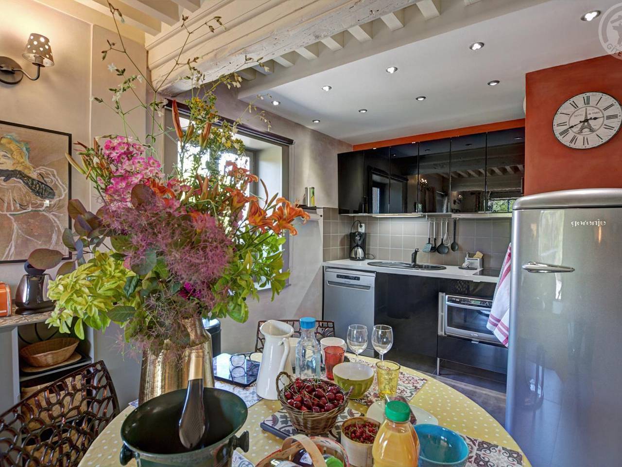 Gîte au cœur d'un village médiéval, charme et confort moderne in Chagnon, Loire